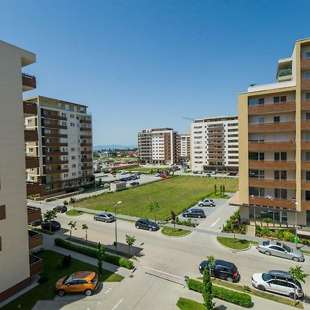 Brasov Welcome Apartments Urban מראה חיצוני תמונה